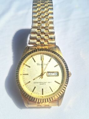 Westclox Gold Tone Men’s Day-Date Quartz Watch